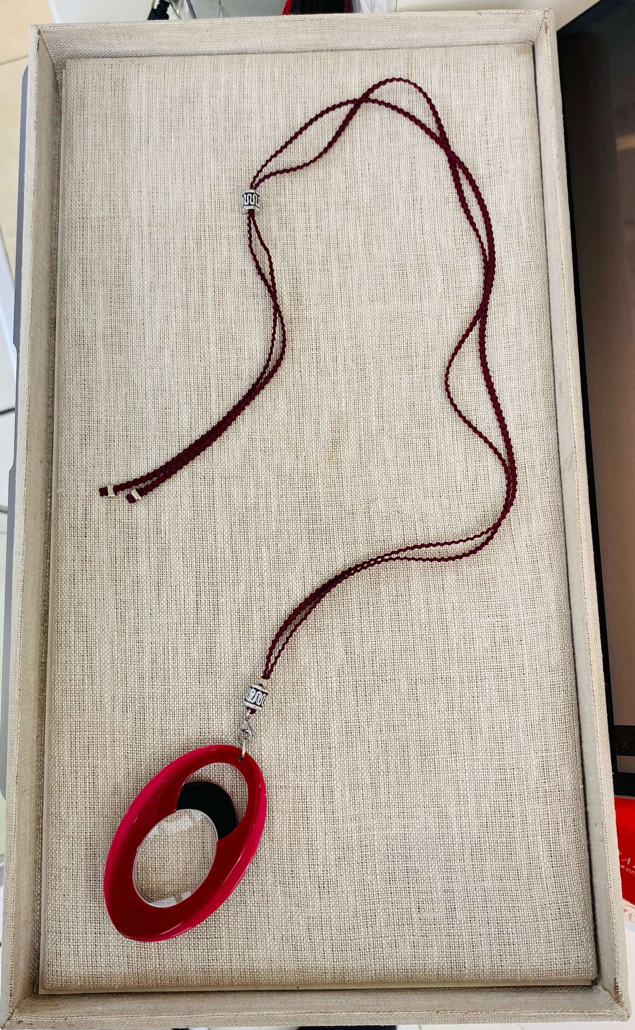 ペンダントロネット　519EC　レッド／バイオレット　インフルエンサーさんおすすめモデル